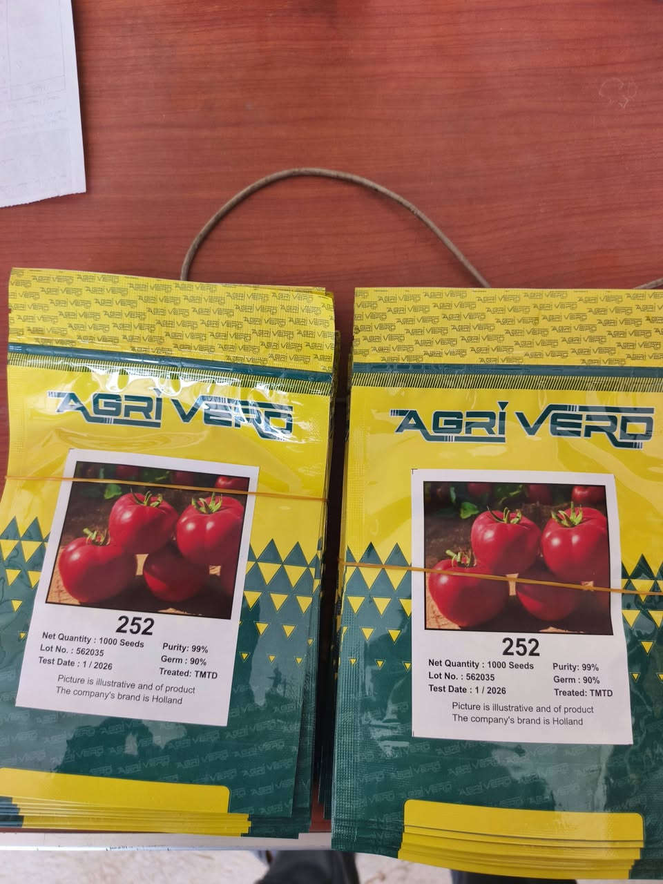 تم وصول كميه من بذور طماطه 252 صنف مبكر ممتاز ومعروف لدى الفلاليح يتوفر لدينا بكميات كبيره
يتوفر لدينا حصريا 
للاستفسار الاتصال على الارقام التاليه 
***********
***********4
