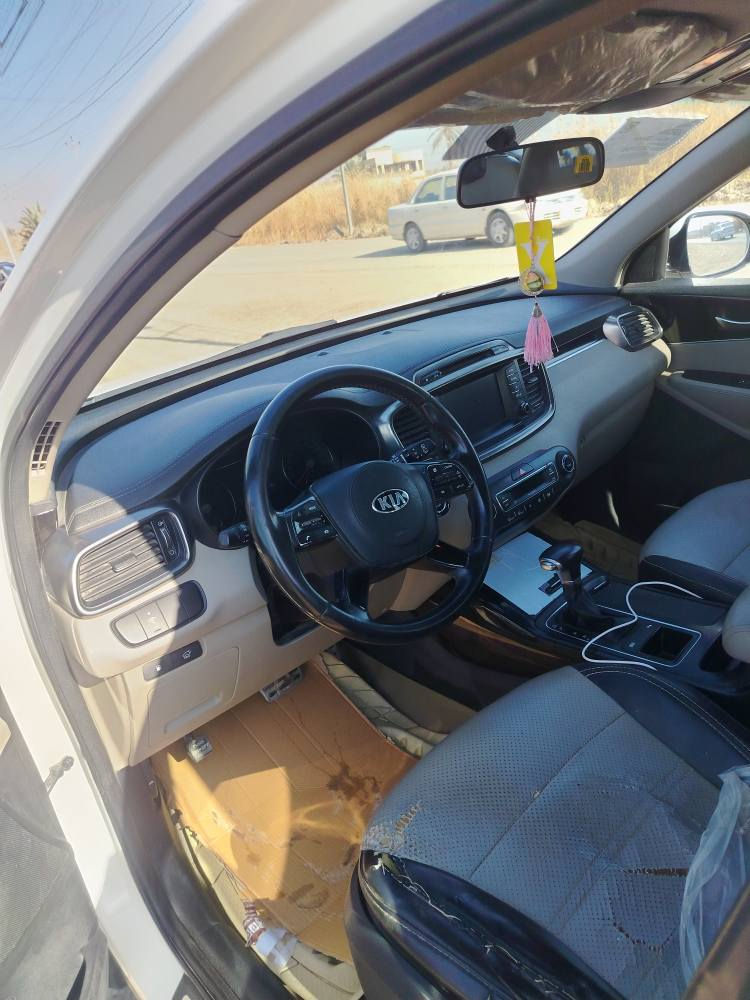 سورنتو لبيع ٢٠١٩.   ***********
