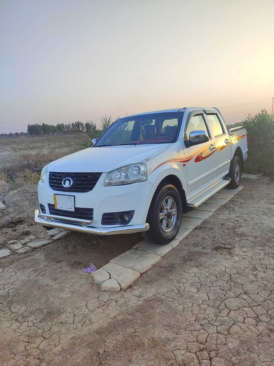 السلام عليكم كريت ويل موديل 2014 رقم قادسيه بسامينه سنويه جديده مكفوله كفاله عامه سدر جديد توني مسوي سياره مال جناي الستفسار ***********
