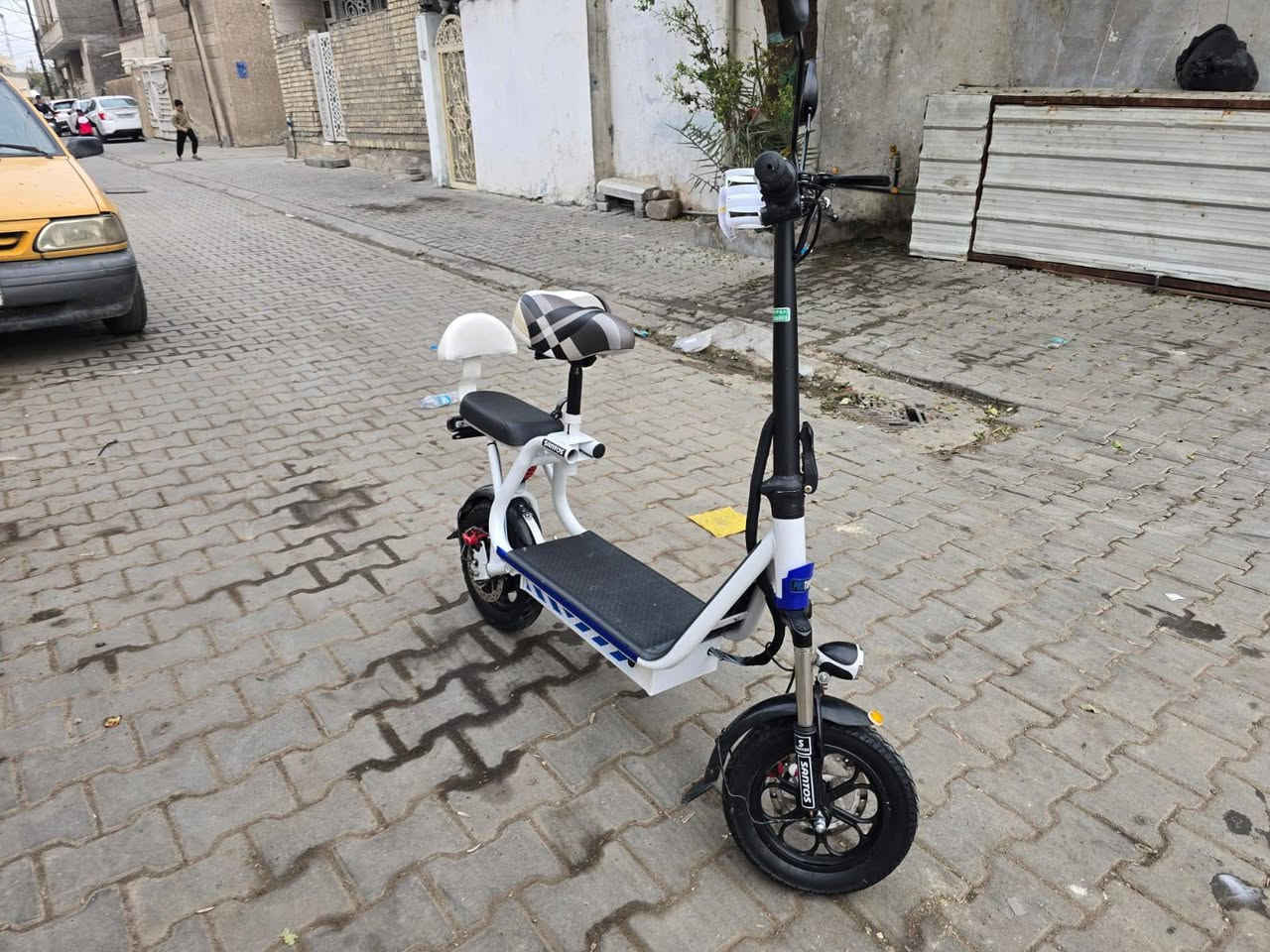 السلام عليكم دراجه شحن ياباني اصلي بطاريه ليثيوم كلش جديدة مابيهه اي نقص مال باله الاصلي رقمي للتواصل ***********
