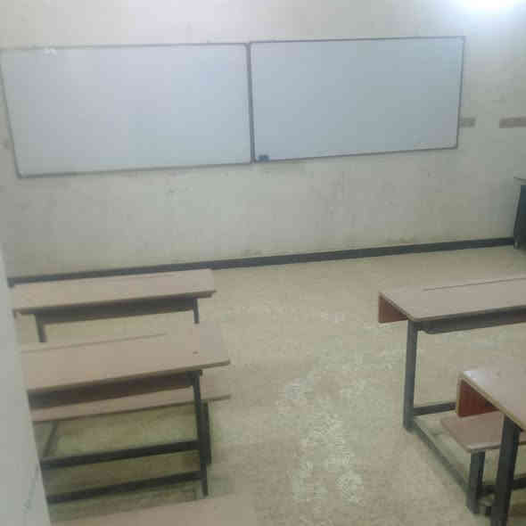 أثاث معهد للبيع بغداد مدينة الصدر ***********
