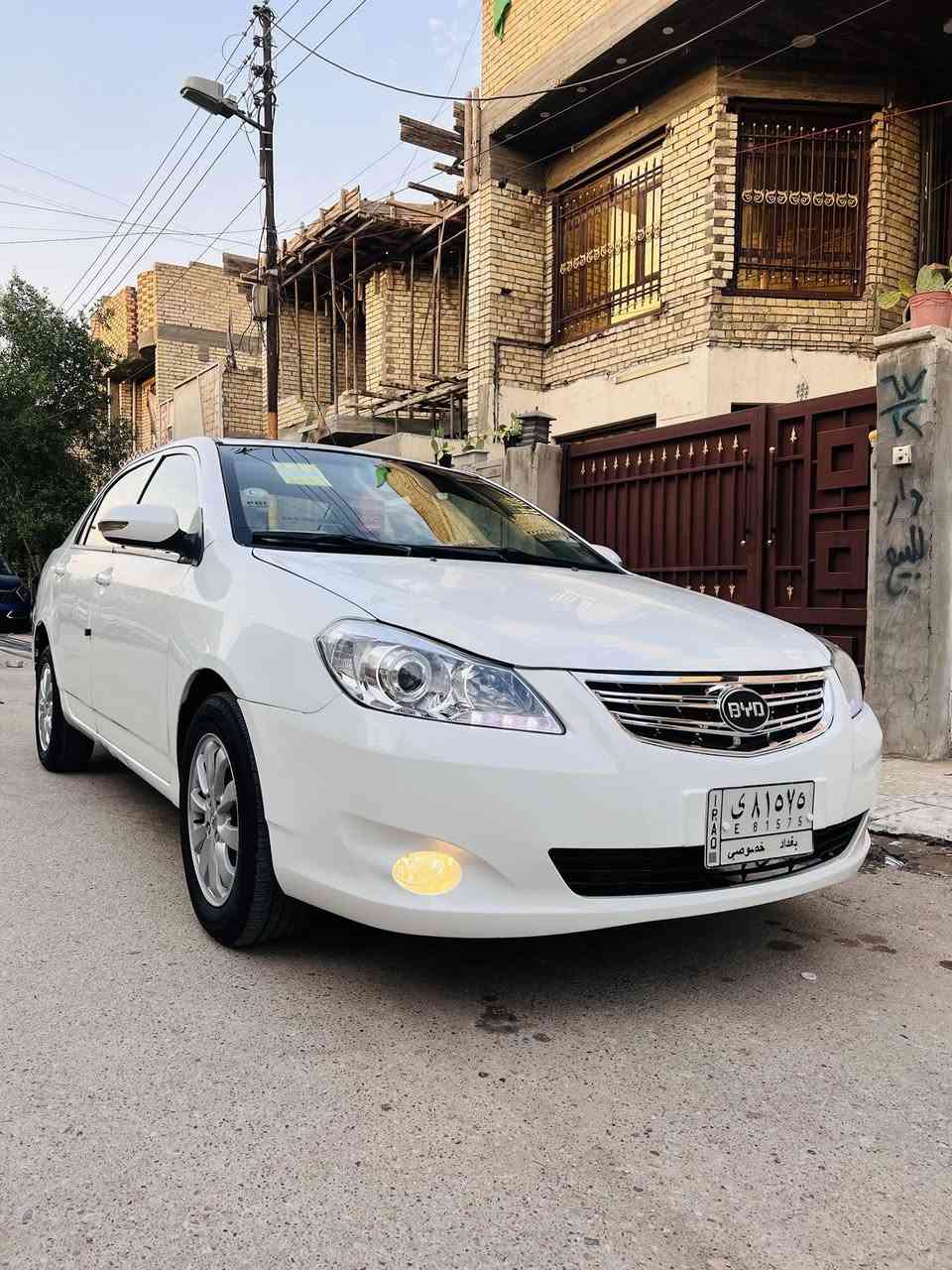 السلام عليكم 👋
Byd 2016 
مكفوله من الضربه والتبديل عدا صبغ بخشم البنيد والجاملغ  كير محرك جديد صدر امامي خلفي تخم تاير جديد  تدفئه تبريد ثلج كهربائيات تحكمات كلهه شغاله حساسات خلفيه شاشه تاب  سلايد روف 
والسياره كلش نضيفه وغرفتهه جديده ومابيهه اي نقص تحويل ثاني يوم  
السعر64 💵وبيهه مجال قليل 
للاستفسار ☎️***********  
بغداد البلديات
ممتواجد على النت شراي اتصل
