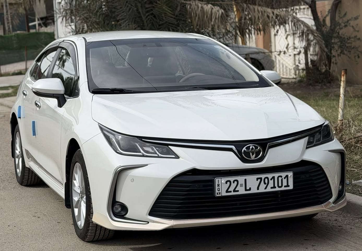 السلام عليكم
كورلا خليجي  2020 وكالة ساز كفالة عامة 
شباب السيارة على وضع الشركة مضمومة 
صدر محرك كير على وضع الشركة 
مري شفط واشاير بل مري 
شاشة ديجتال 
تحكم ستيرن 
نظام سبورت 
قطعتين تبريد 
بصمة دخول ذكي 
بصمة تشغيل 
حساس امامي خلفي 
تبريد بيانو 
مري عاكسة للضوء 
وبعد مواصفات الساز 
السيارة رقم اربيل باسمي هزة وفحص وسنوية 2030
شباب اخر مرة مبدلين دهن قبل سنة ونطبكت 
ماشية 52 الف كيلو 
مكان السيارة المنصور 
السعر 168 وبيها مجال بسيط 
***********
