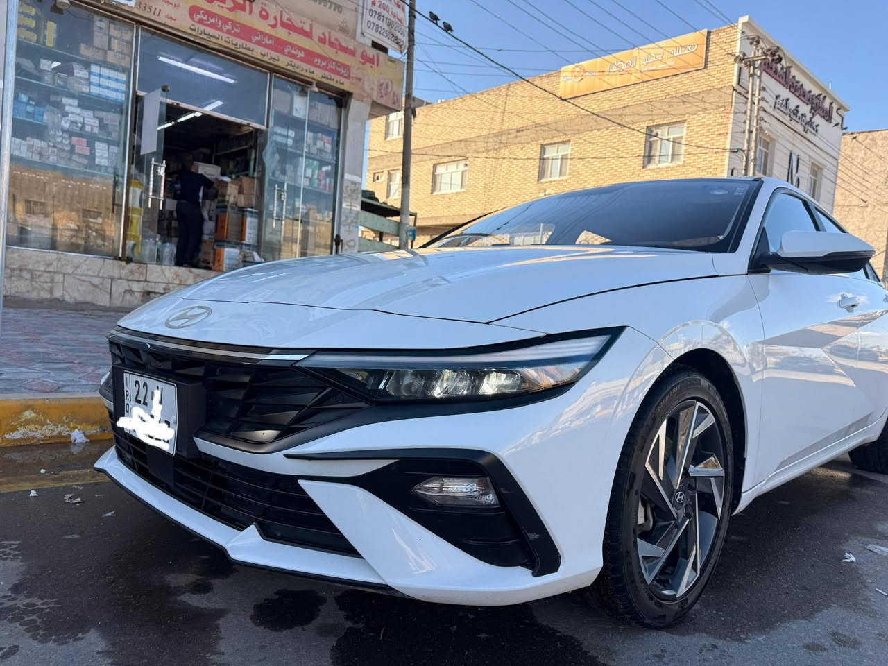 سلام عليكم هونداي النتره موديل 2025 خليجه تجميع وضع الشركه موصفات فول للخير اعله فئه شتريد بيه وضع الزيرو رقمه اربيل الإنكليزي سعر 150مكاني نجف اتصال فقط فقط ***********
