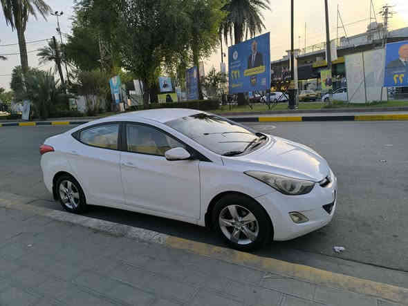 السلام عليكم 🌹
النترا موديل 2013 شركة عامة
محرك 4 سلندر 1.600 Doch خليجي
رقم بغداد 
السيارة باسمي تحويل مباشر   
السيارة ماشيه 143,000 كم
السيارة كلشي بيها بلادي   
بيها اماكن تكحيل بسيطة اثر شخوط  
وبارد كد شبر بدون صبغ
كير و مكينه مكفولة شرط الفحص
السيارة جاهزه شغل و اطلع 
السعر  108ورقةو بيها مجال  
رقم الهاتف:  ***********
