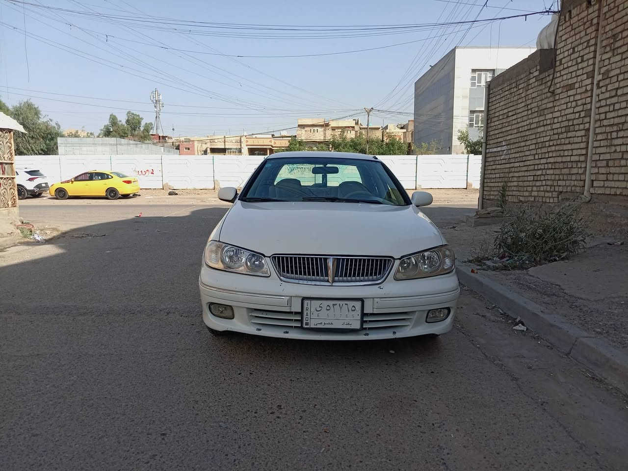 نيسان سني موديل 2002 مكينه كير ممتاز السياره كير عادي حداديه جيده سياره تخم تاير جديد رقم بغداد السعر 59 وبيها مجال بسيط الاستفسار على هذا الرقم *********** محمد العنوان بغداد الشعب
