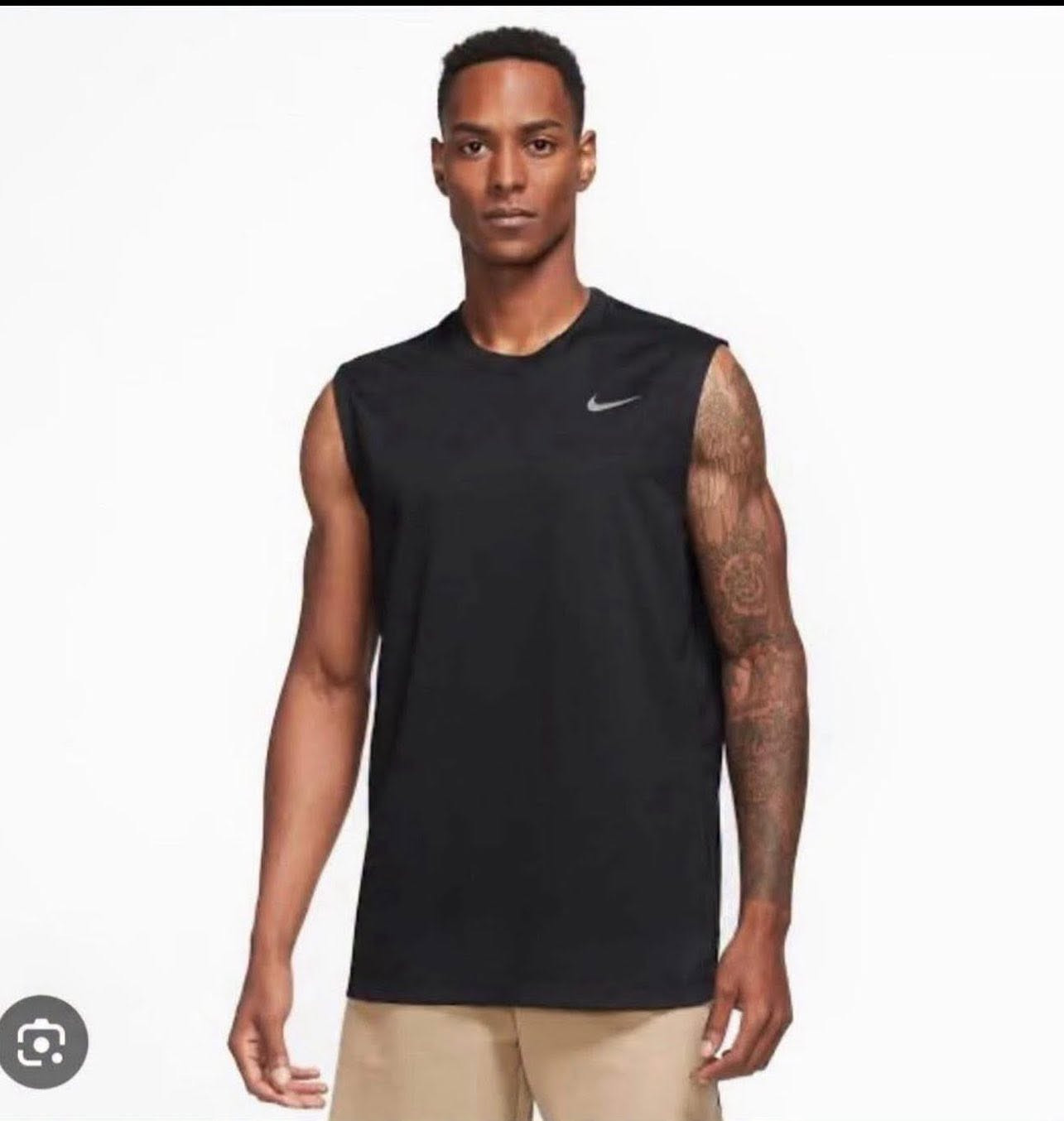 Débarder NiKE Original 💯taille S / M / L / XL 👌✅
Livraison dspo ☎️0540456652


**إذا كنت صاحب هذا الإعلان وتريد حذفه لأي سبب، رجاءا أرسل رسالة إلى الدعم الفني**