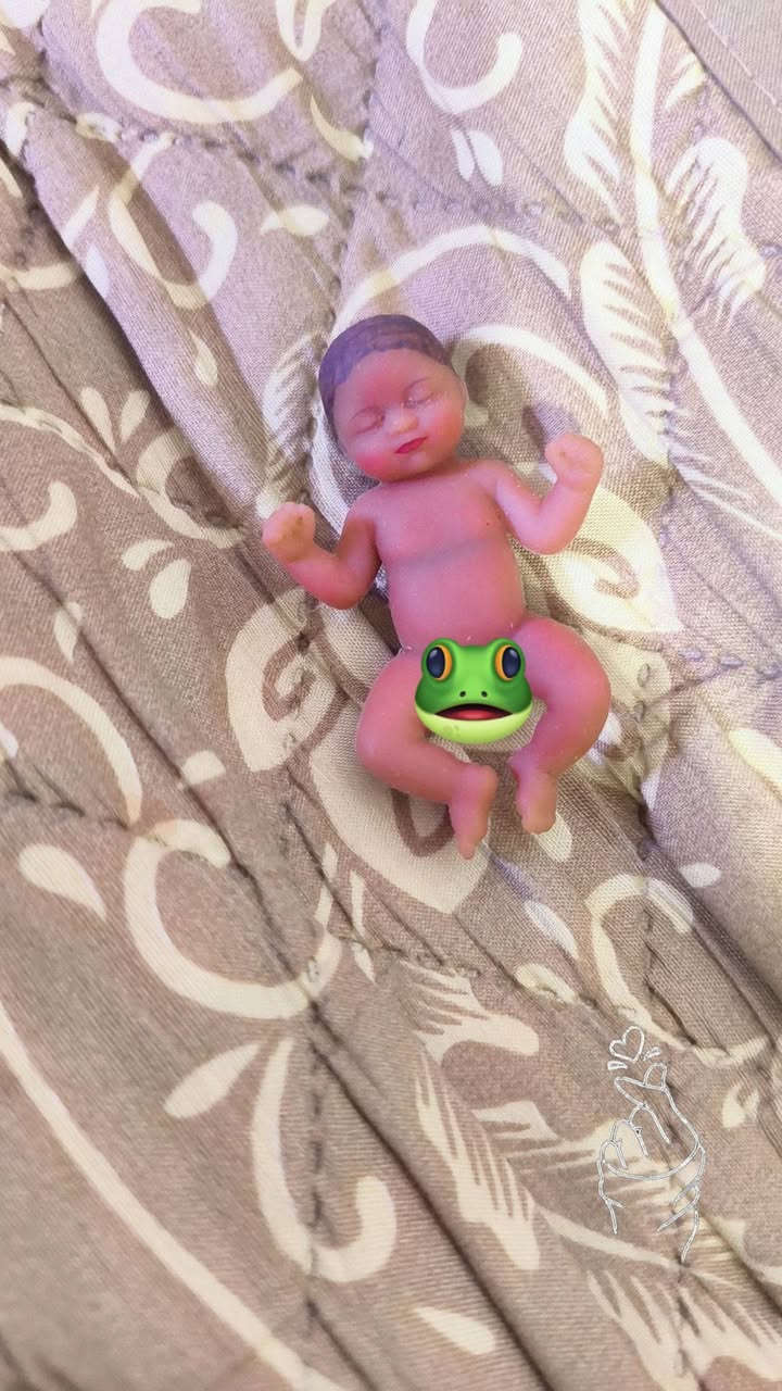 بيبي جلاتين بالكامل😍
متوفر


**إذا كنت صاحب هذا الإعلان وتريد حذفه لأي سبب، رجاءا أرسل رسالة إلى الدعم الفني**