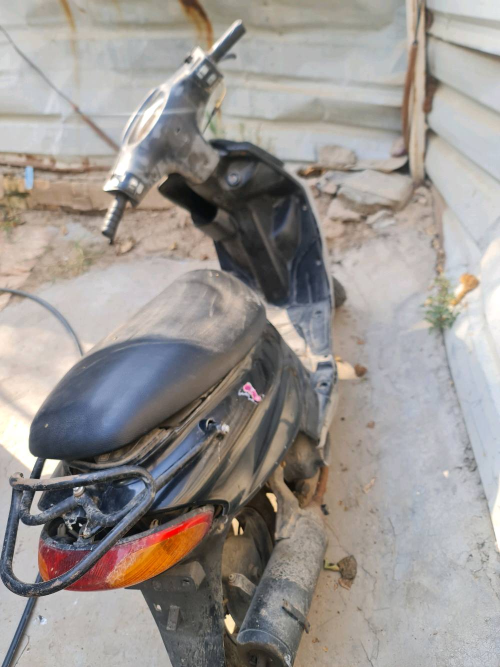 عنوان بياع خابر وتدلل