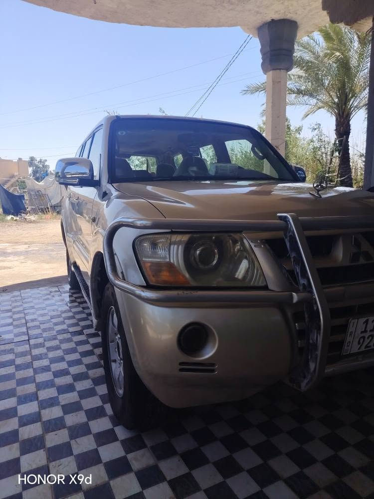 باجيرو ٢٠٠٧سياره جاهزه من كلشي كير مكينه كهربائيات تدفه تبريد رقم بغداد دولي بسمي سنويه لل٢٠٣١ مصبوغه حزام اثر جراد كيرمكينه ترايك وين ما تريد روح بيه لتركيه شاشه كامره مري شفط اشاير بل مري شرط التحويل بيع أو مراوس بسياره أصغر السعر ٨٥ مكاني بغداد  للاستفسار *********** بغداد, العراق
