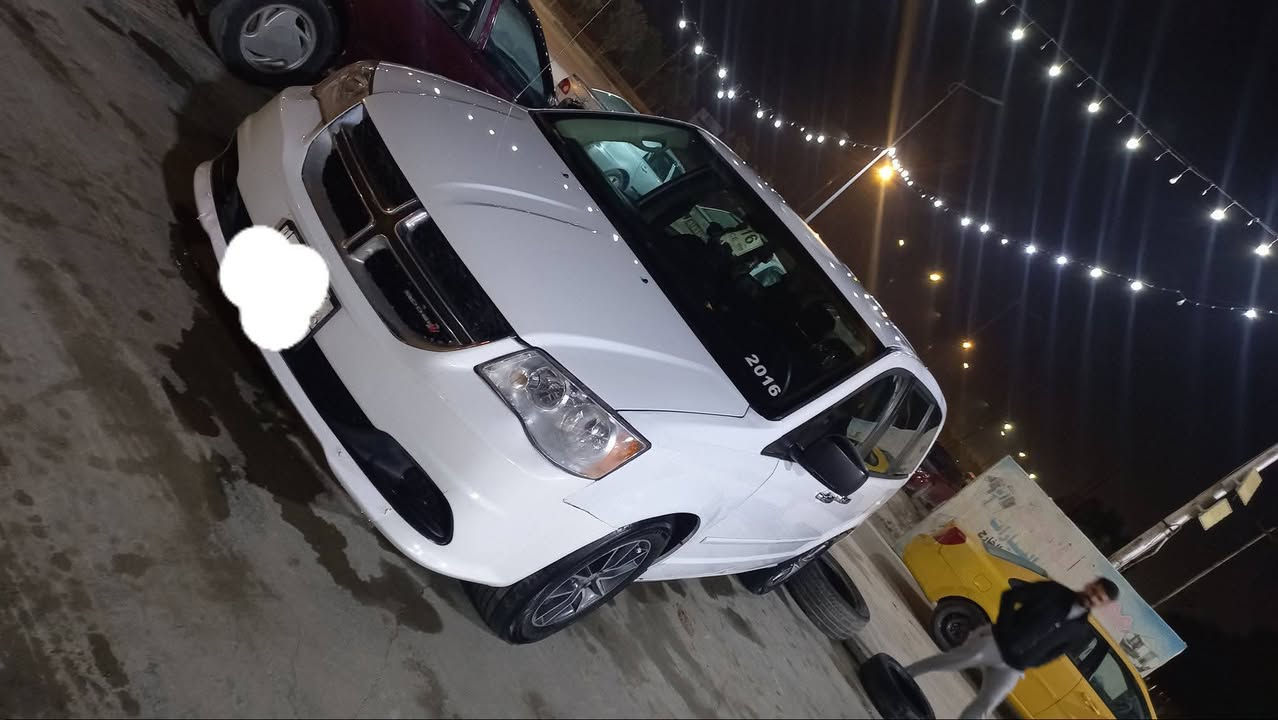 سلام عليكم دوج كرفان 2016 للبيع أو المراوس حسب القناعة رقم بغداد
بيها ٣ قطع صبغ جامرلغ خلفي وجامرلغ امامي وباب السايق نص فول مكينة ٣٦٠٠ ابواب ميكانيك جاهزة بدون نواقص ميكانيك وحداية  تحويل مباشر 
مكان سيارة ديالى بعقوبة 
للأستفسار ***********
