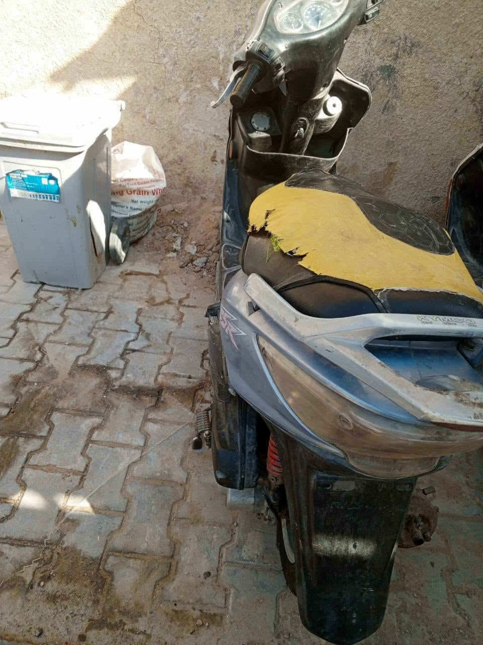 كوم حديد 150. قفل قفل
شارع حنون رقمي ***********
