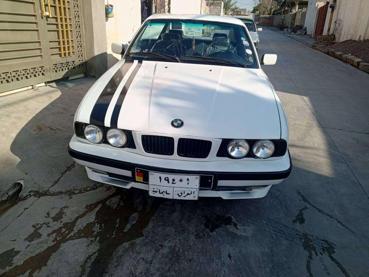 بي ام 525 كير عادي محرك 6كبس رقم سليمانيه  كير محرك بشرط  كهربائيّة كله شغاله داخل اسود سياره جاهزه خير من الله مابيها نقص  سياره بل واقع احله منصوره كامله مفوله  سعر 52وبيها مجال 
مكان سياره ديالى جلولاء 
التصال 
***********
‏‪***********‬‏
