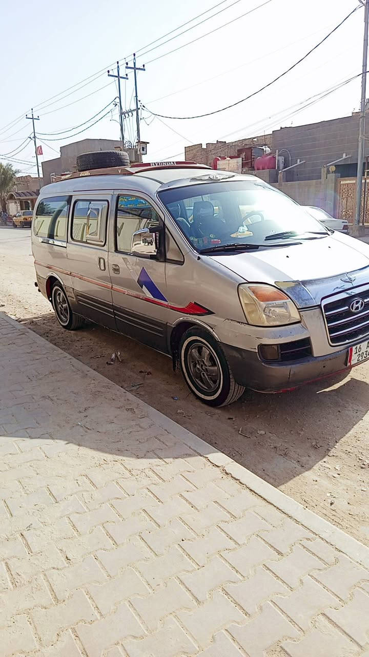 ستاركس مفتوح  رقم انكليزي كفاله من الضربه والصبغ تبريد تخم تاير جديد حداديه ستوني مبدله ورك جديد دوشمه نحله  مكاني ديوانيه شارع الثوره  غير متواجد عل فيس  *********** واتساب وخط
