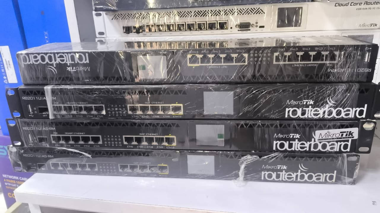 مواد انترنت مستخدمه 
2011

4011

Ccr1009

Ccr1036

Ccr2004

921

سكتر ac

روكت xm

دعسوقه

واتساب ***********
