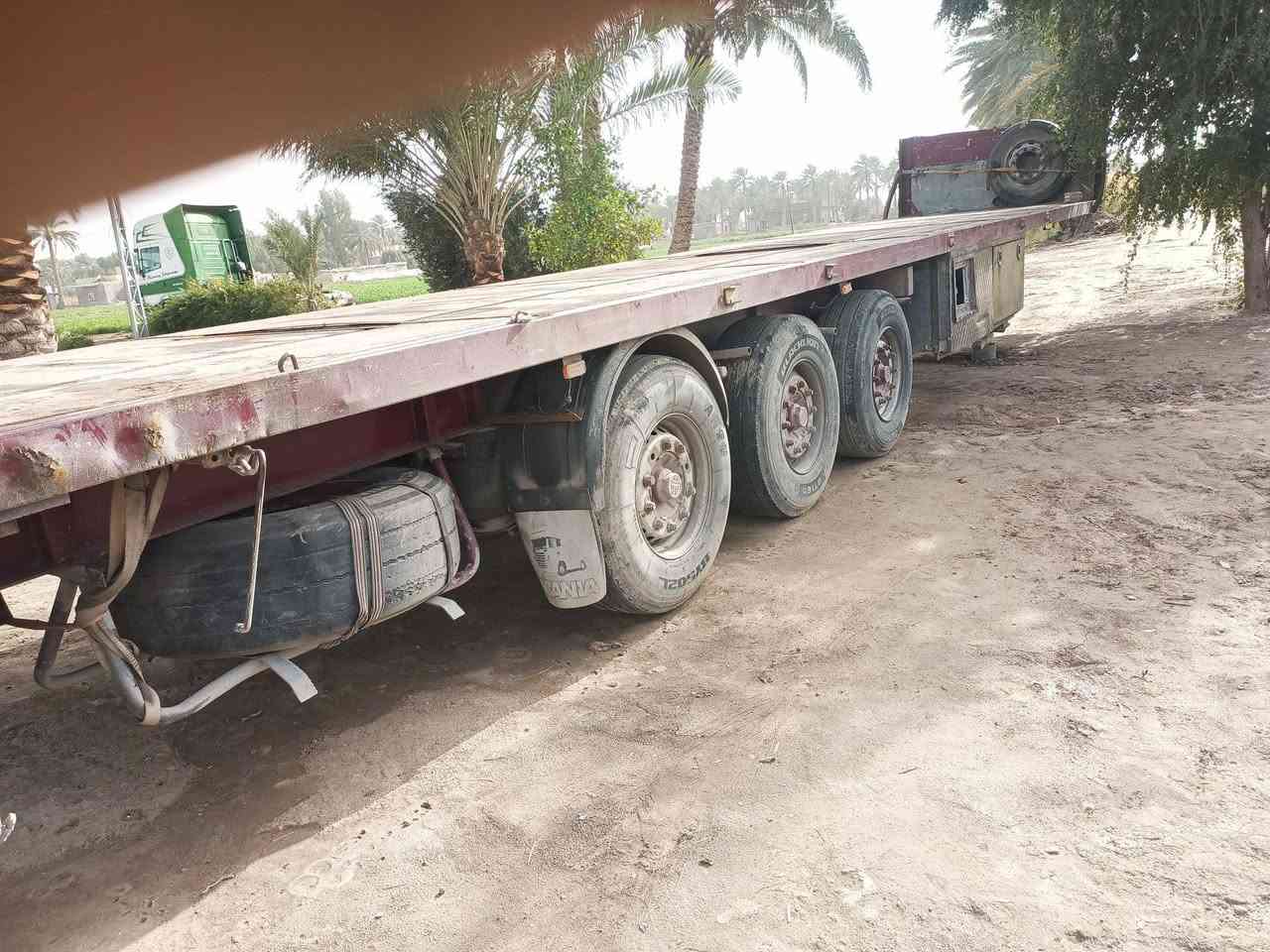 سلام عليكم مكلف بنشر عربانه للبيع منفيس 
***********
***********
