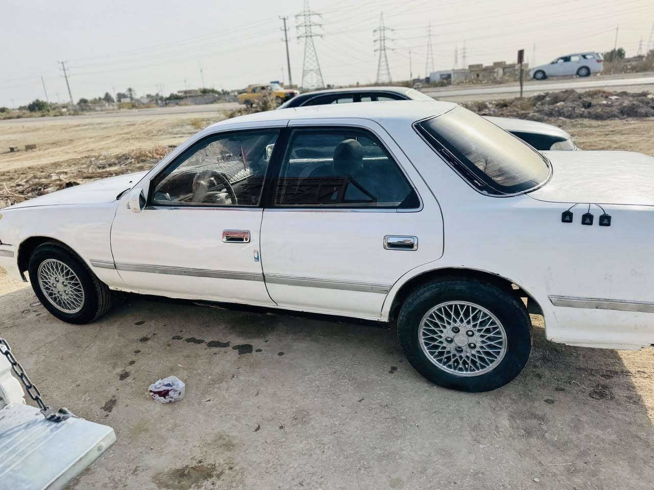 كرسته مسطره للبيع كير ومكينه خير من الله ونجي بيها مكان بين الشطره والغراف خفاجه  السعر ٤٠وبيهاًمجالً ***********
