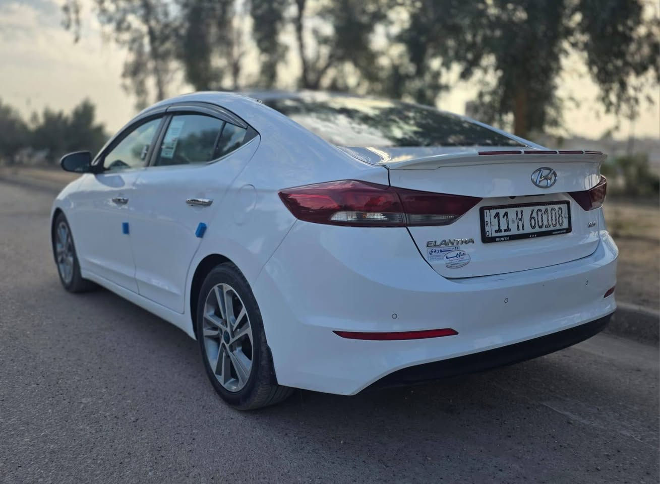 اسلام عليكم بيع او مراوس حسب القناعه 
الانترة 2017 خليجي ايراني فول موصفات 1/1 رقم بغداد باسمي محرك 2000 دوش ماشيه 105 حقيقي محرك وكير بلادي عل شركه مكفوله من الصبغ والتبديل عده شويه باب السايق مئشر عليه  اي شي خلاف الكلام اخسر فلوس السونار مكاني بغداد الوسفيه السعر 158 للاتصال ***********
