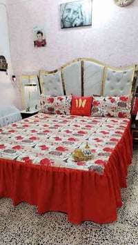 الى اصحاب محلات المفروشات توفر لدى  مشغل اراي للمفروشات تجهيز المحلات ...