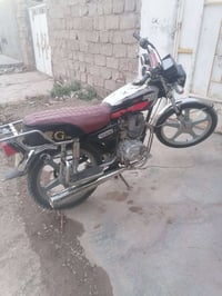 للبيع ماطور 5كير جني موديل 18 السعر 200 الف بي مجال قليل 07709788869