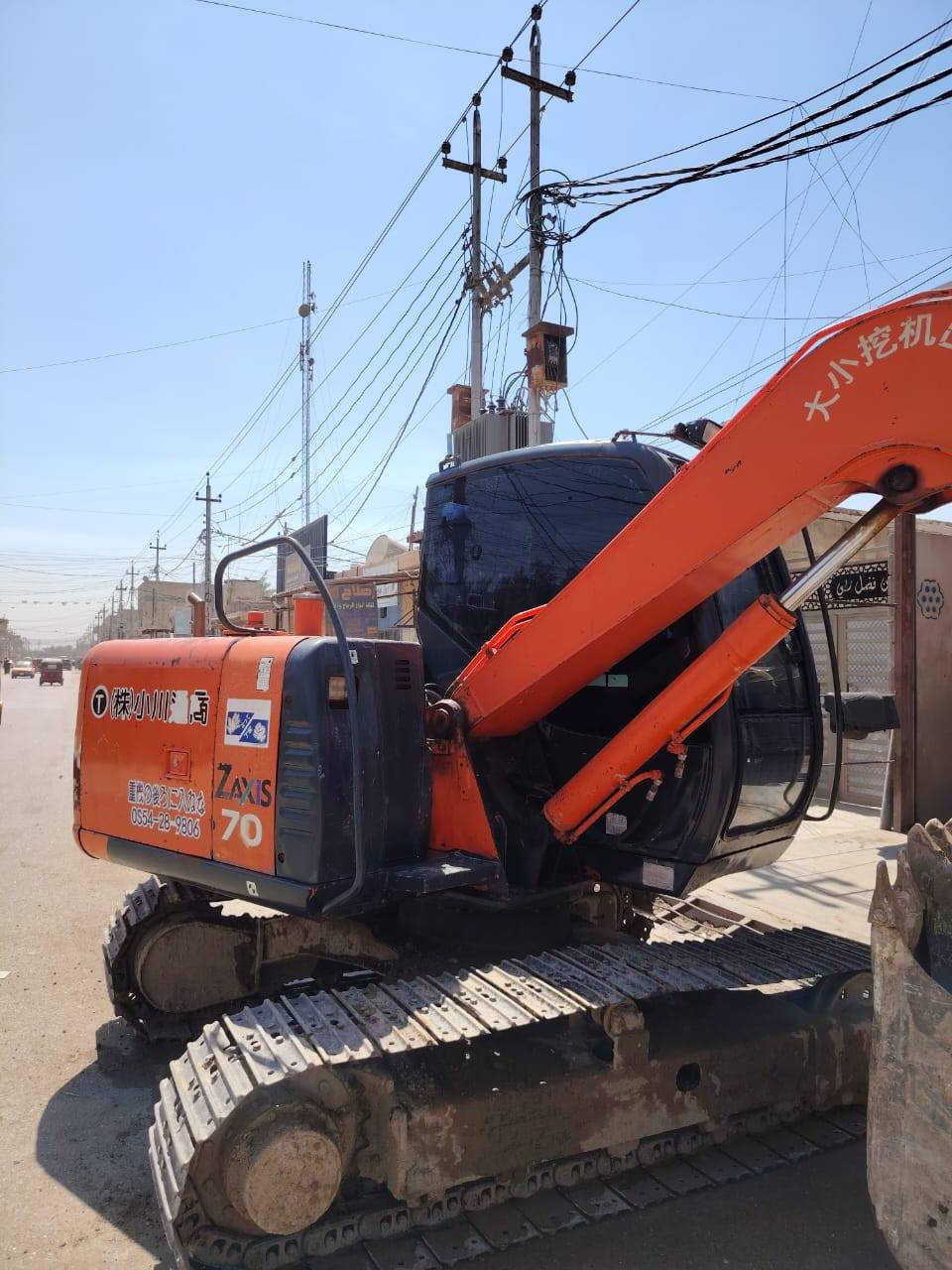 السلام عليكم
حفاره حجم 70 هيتاشي مامرقمه بعده منفيس دخول 2024
مكينه بم ونوزل مضخة ابلادي مامفتوح تبريد شغال تدفئه شغال فول
مكاني بغداد ***********
