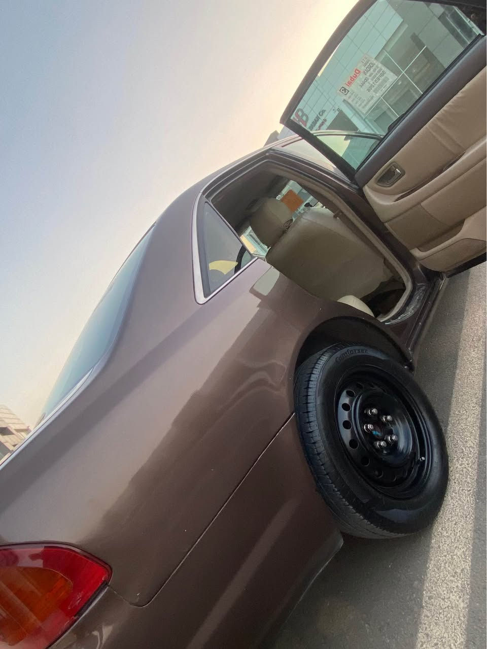 AVALON 2000 
مه كينه 3000
گير ئوتوماتيك 
ئارم پلاستيك سليمانى 
ناو زه رد
چوار جام كاره با 
ته بريد 🥶
بلاجكتور 
قفل مه ركه زى 
ماشالله سه ياره كه زؤر تازه يه 
چوار تايه و ويلى لوك له ژيره 
هه موو گيانى ده قي بيلاده 
گير مه كينه به شه رت 
ته قه و ره قه به شه رت 
ده عموو ليدراوى قورسى نييه 
پيش و پشتى كه پسه 
مووس و براوه به شه رت 
ئارم و ئه وه ليات و خرامه ش به شه رت 
سعرى ٤٩$ معامهله 
ژم ***********
ژم ***********
سه ياره كه له سليمانييه 
موشته رى ته له فوون بكه له خزمهتام السليمانية, العراق
