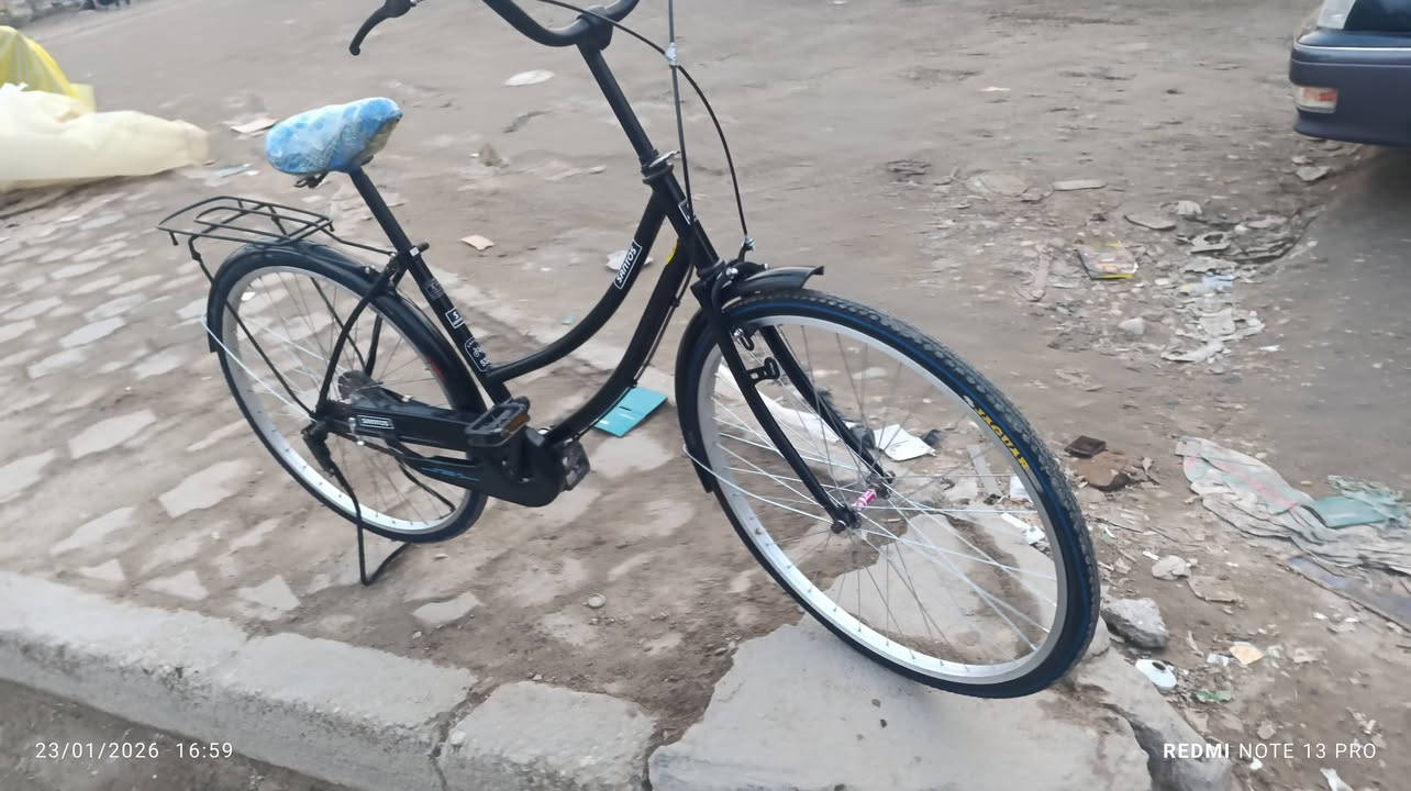 السلام عليكم باسكل البيع نضيف حجم 26مديل 2014 غراضه كلهه جدد ماعوزه  اي شي سعره 90بي  شراي بي خير ويدلل مكاني شطره حي معلمين رقم
***********بي واتساب فقط
