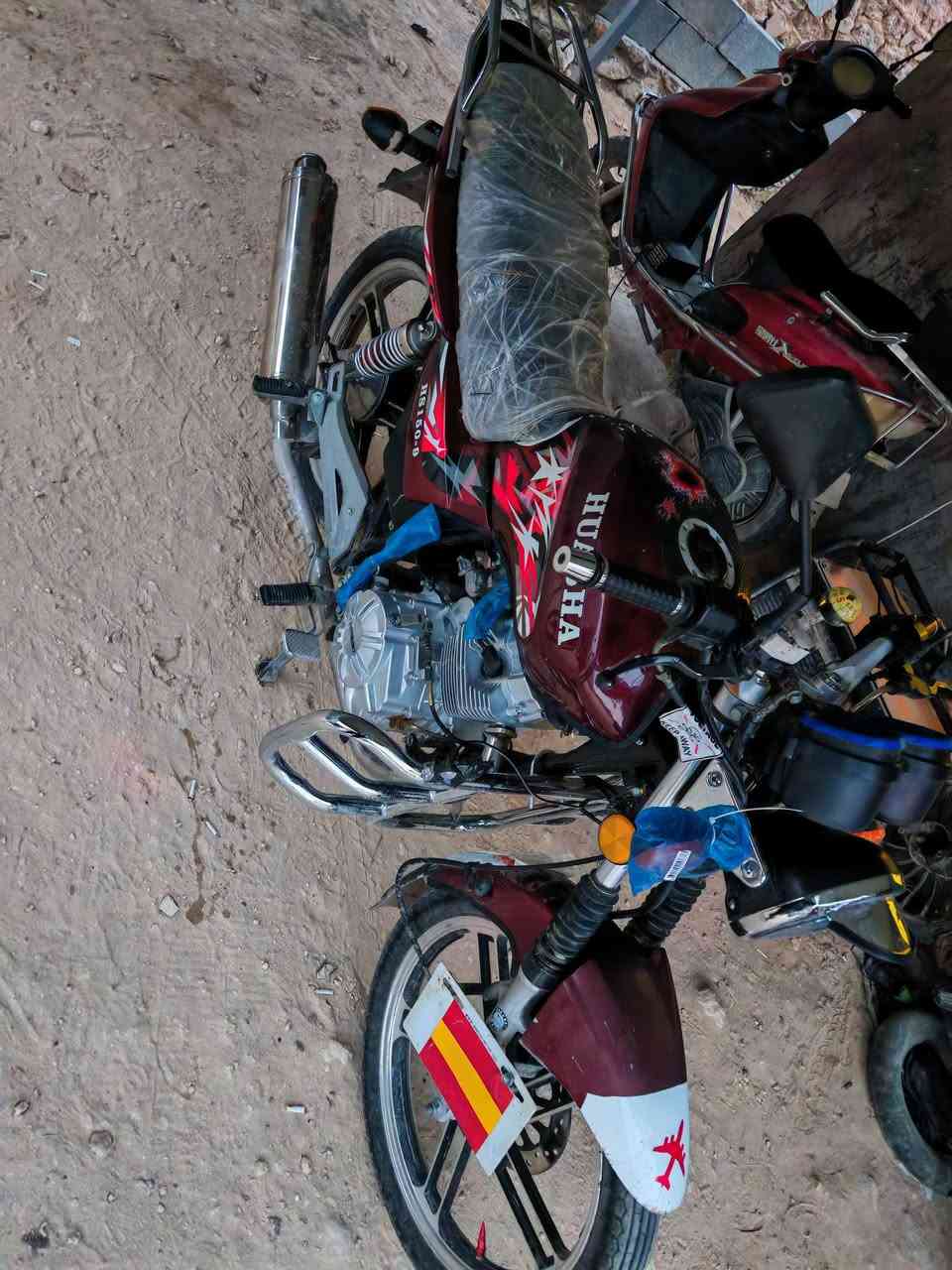 ماطور هيوشه موديل 21 نضيف نضافه فول ما عايز كلشي محرك ناعم نكره سلف ملوز ع اخير السعر 750 قفل الشراي خاص او يتصل ***********
