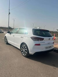 النترا هاشباك • ٢٠١٨ • وارد امريكي
