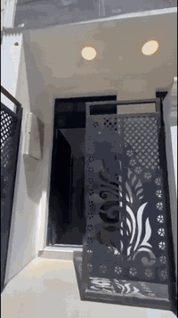 #للايجار دار مساحه 50 م ركن يحتوي  بناء حديث يحتوي على :- غرفتين نوم  ...