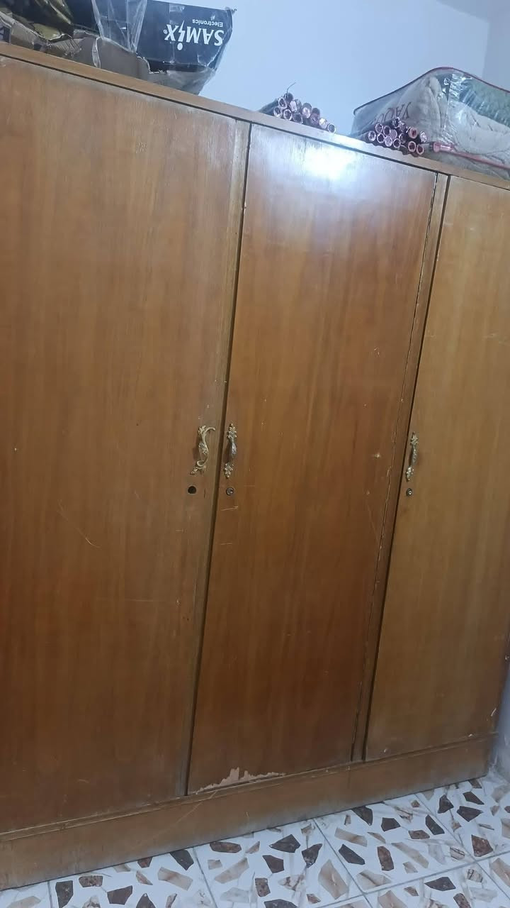 كنتور تسكام ٣ أبواب دواخله نظيفه جدا سعره ١٥٠ الف قفل بدون عمله مكانه حله للإستفسار أكثر خاص وأكو توصيل


**إذا كنت صاحب هذا الإعلان وتريد حذفه لأي سبب، رجاءا أرسل رسالة إلى الدعم الفني**