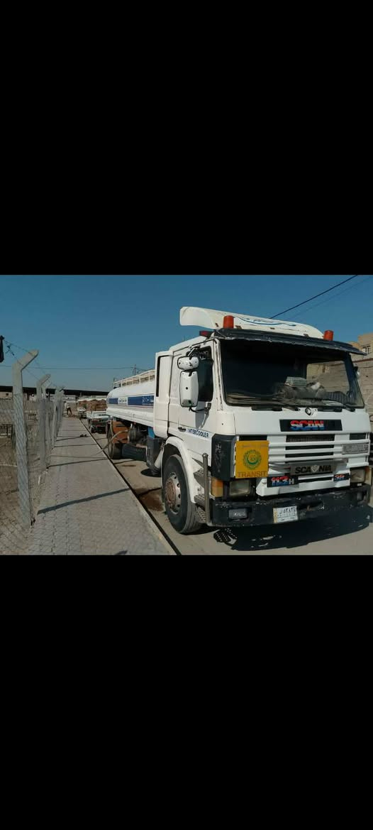 سكانيا 113البيع أبلاديه 
كير 4x4 موديل 92 حمولة 16الف
رقم بغداد تحويل ثاني يوم هاذا رقمي
***********
