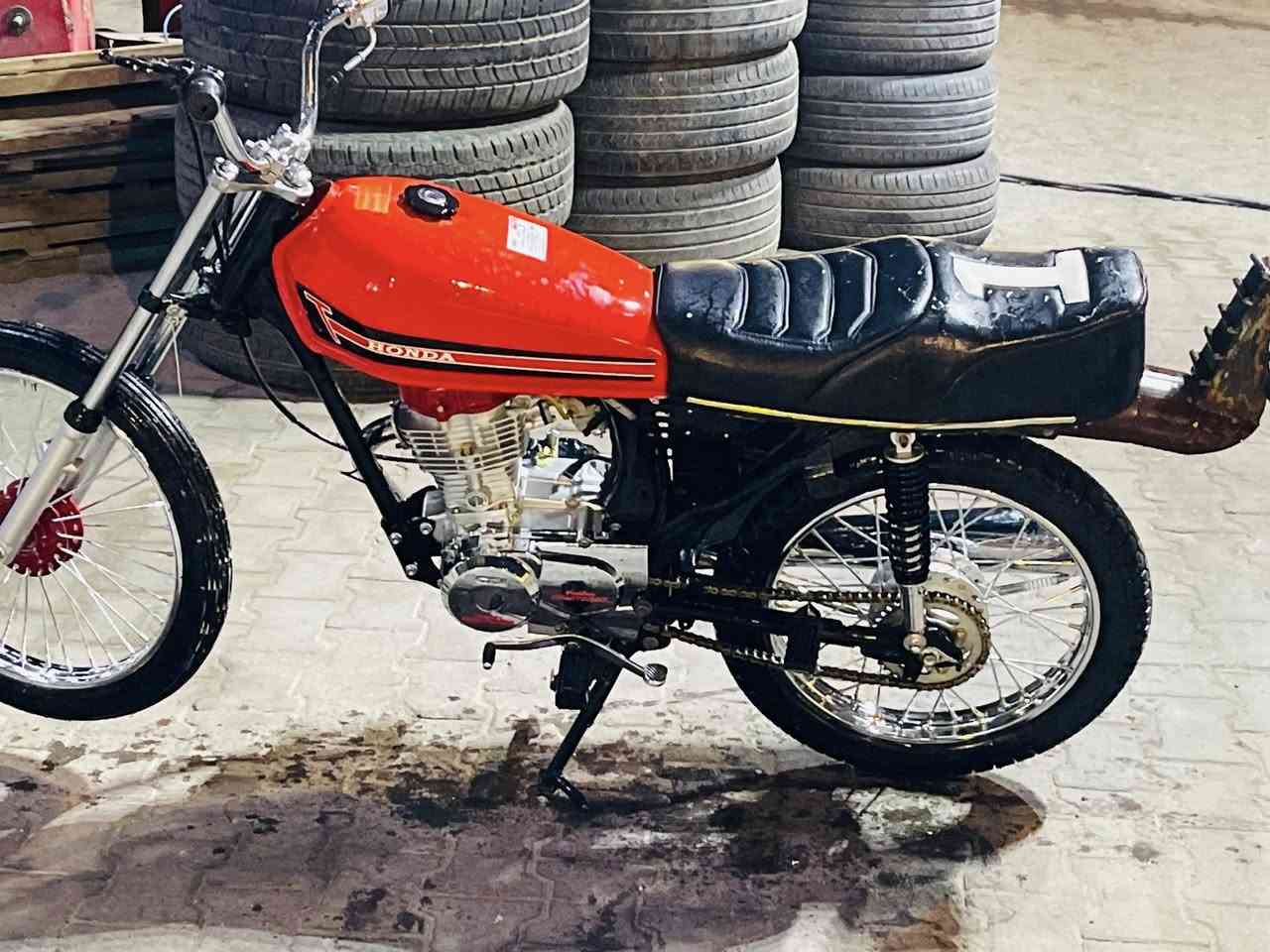 سلام عليكم خوان دراجه بدون وراق البيع ٧٥٠تيربوم مامفتوحه ***********
