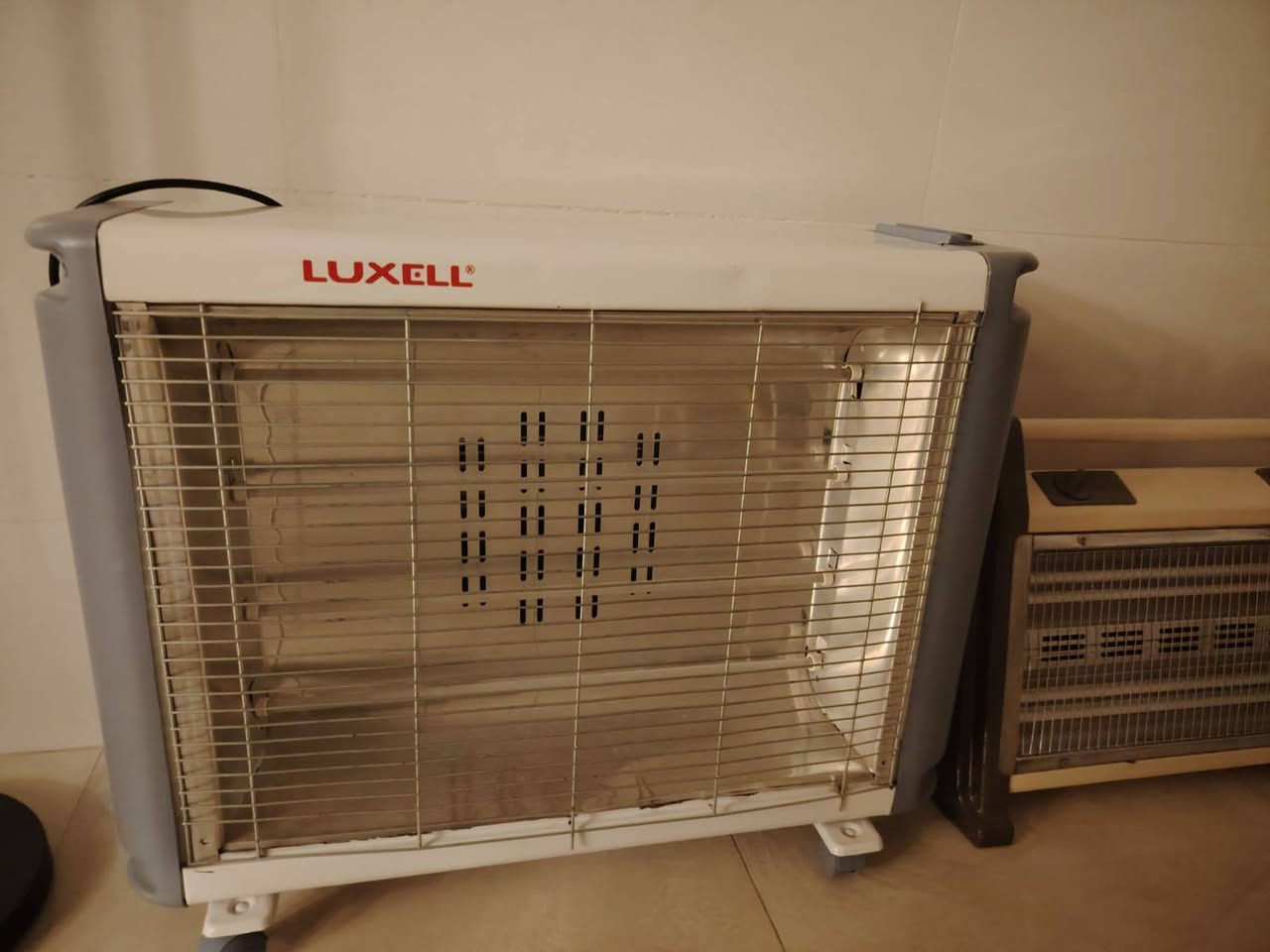 صوبات عدد 2وحده جبيره وحده وسط شغالات نضيفات سعر لوحده ب25قفل مكان بغداد لمنصور حي دراغ


**إذا كنت صاحب هذا الإعلان وتريد حذفه لأي سبب، رجاءا أرسل رسالة إلى الدعم الفني**