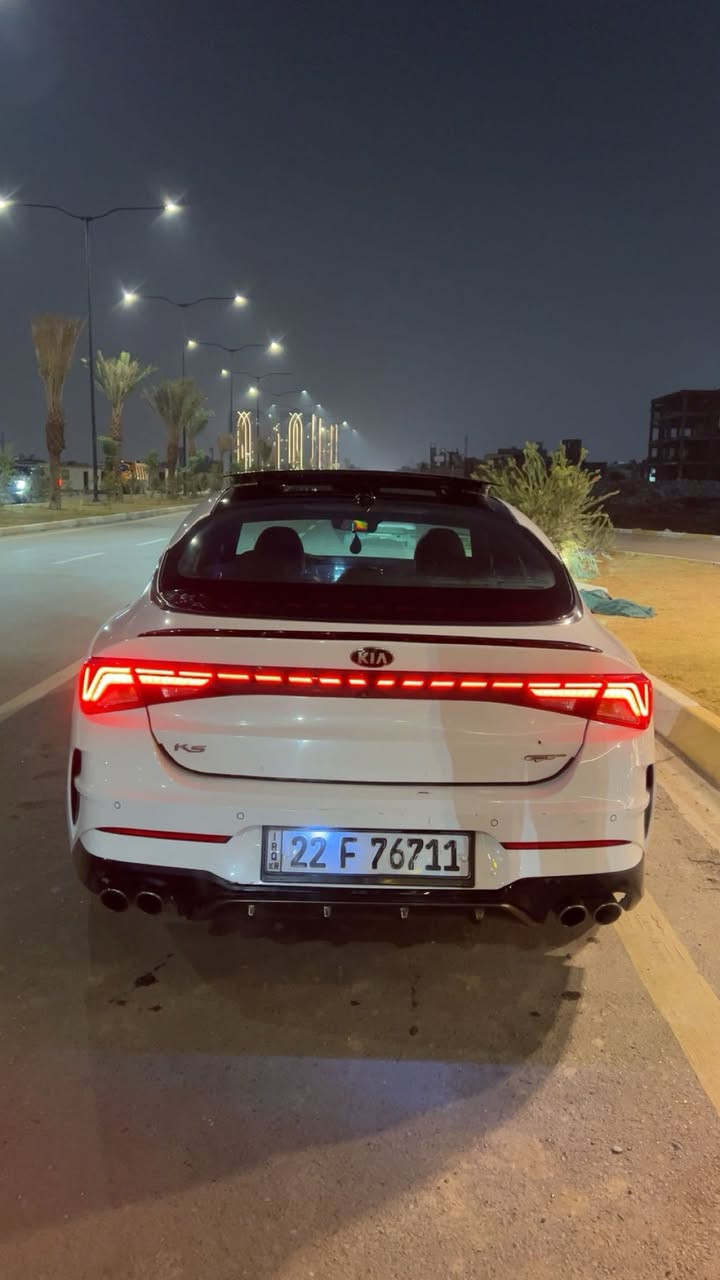 اعادة نشر بسبب الوعود الكاذبه سلام وعليكم كيا كيفايف جيتي للبيع
حجم لمحرك 2500تيربو طياره✈️
موديل 2021وارد أمريكي حادث تبديل جاملغ السايق فقط من امريكا 
وصار عندي الباب صبغ مال سايق ولبنيد وتحت المسطره مال لايت لخلفي صبغ فقط  بدون لغد مكفوله من لدواخل ايرباك ستيرن مبدل سستم كامل
—————————————————————————

 نوع الكير 8dct نمر دبل كلج✈️
تتفئه وتبريد كشنات مع تتفئه ستيرن 
ستيرن علا شكل حرف D
مقاعد السياره جلد مع ختم علامه gt كشن حاضن 
سستم سماعات بوز ارقى شركه 
لايت لخلفي لد 
لايت لأمامي 3عدسات علا كل لايت مع لد لون اصفر علا حافه الايت 
اوتو هولد 
ترحيب عند الأقتراب 
مري متحركه عند الرجوع 
حساس ضغط الأطار 
رادار جانبي امامي خلفي 
نضام/ NORMAL/SPORT/SPORT PLUS/CUSTM
جام اوتو مع حساس عند المطر تشتغل الماسحات تلقائي
تبريد قطعتين ثلج 
عليه كت سوادات اني ضايفه 
كامره خلفيه
مانع انزلاق 
تحديد مسار 
تثبيت سرعه 
سياقه ذاتيه 
مانع تصادم
صندوق ذكي فتح عند الأقتراب
بصمه تشغيل مع بصمتين 
مع منفذين شاحن خلفي بقوه 12 v
ومنفذين امامي 12 v
سبير منازل مع عدة الفتح 
شاشه كبيره اكبر حجم 
تحكم في صوت المحرك في الشاشه
تحكمات ستيرن جهتين 
سستم كزوز بلادي 4 صالنصات 
ويل رياضي مع ختم جيتي في الفك 
هاند بريك بصمه
جناح اسود خلفي 
بلاجكتور امامي بلادي
حافض أكواب مع شاحن لاسلكي 
أبواب بصمه مع بصمه تشغيل
—————————————————————————
وبعد هواي مواصفات مذاكرهن سعره 180 قفل او مراوس حسب لرغبه 
مكاني بغداد حي الجهاد رقم اربيل تحويل بسمك شوكت ما تريد 
رقمي /***********
