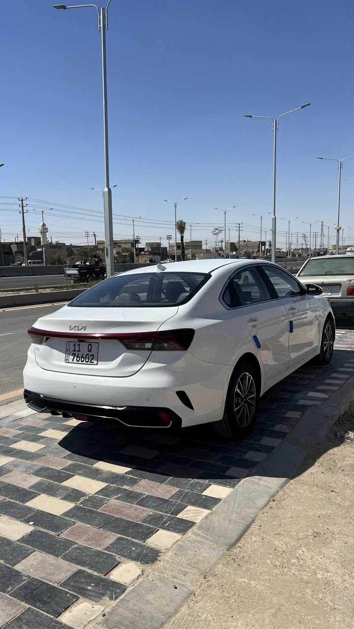 سلام عليكم
للبيع كيا 3
موديل 2024
رقم بغداد
ماشية 45 الف
بيه بارد الجاملغ الامامي فقط
السعر 145
مكان السيارة نجف
***********
