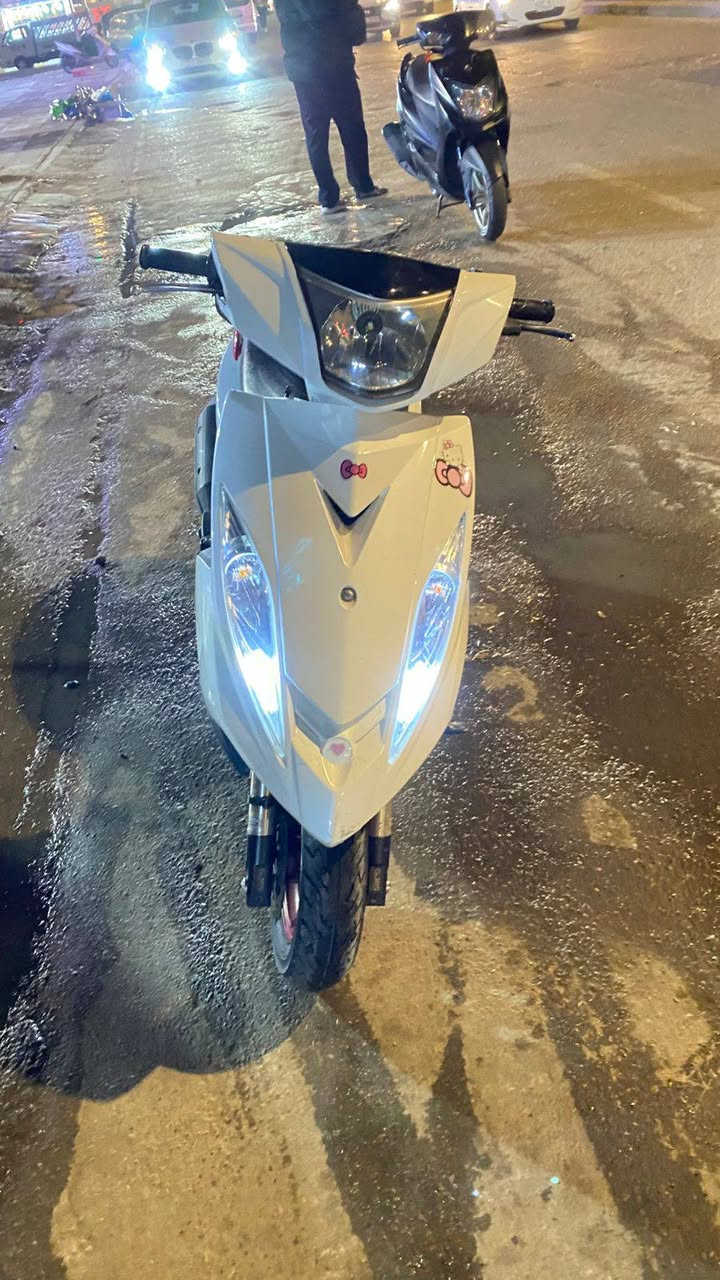 السلام عليكم جيتي ار ربه بيه صدر فج رياضي يدات دراجه حلوه ونضيفه عنوان بغداد الشعله رحمانيه ***********
