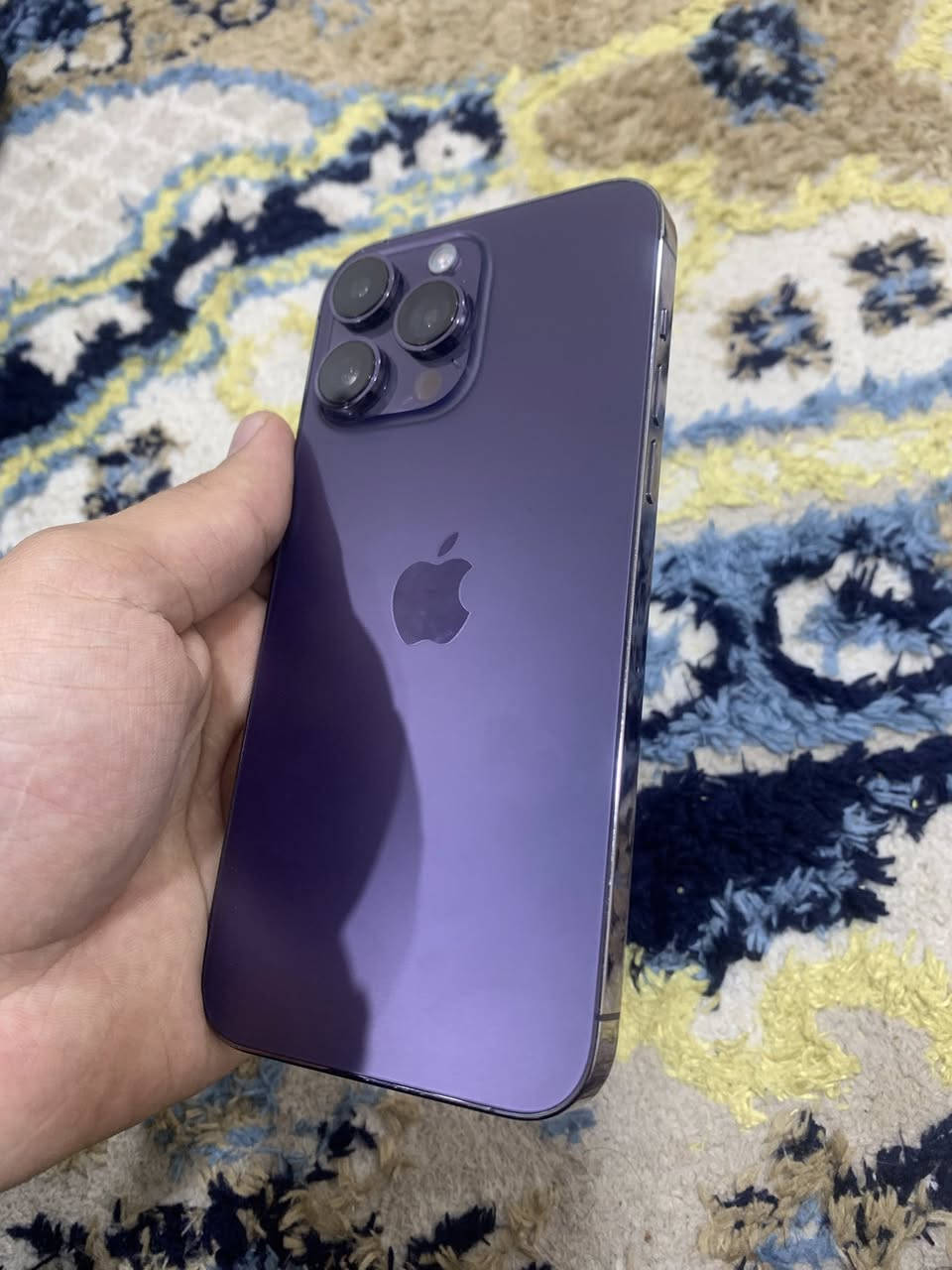 14 برو ماكس شرق اوسط A/AA
بطاريه 88
ذاكره 256
مبدل كامره فقط تفصيخ
سعر 750 وبي مجال بسيط 
***********
