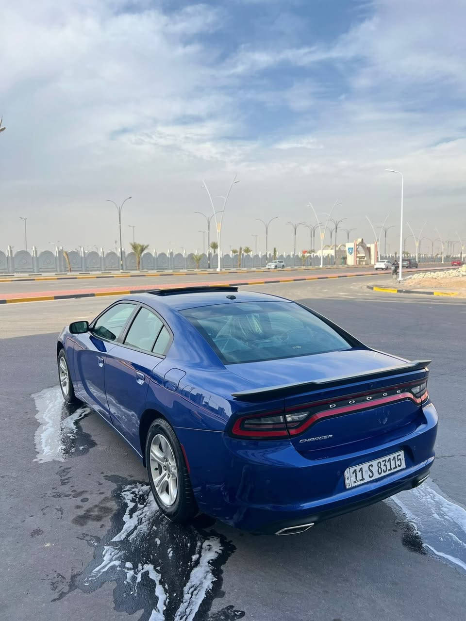 السلام عليكم
جارجر موديل 2021 فول مواصفات
SXT بلاص. شاشه كامره حساس (فتحة) كشنات جلد كهربائيه. خزن ميموري تحكم ستيرن تشغيل عن بعد. كشافات تو ويل محرك 3600. وارد امريكي. ضررها دعامية فقط . ماشيه 76m جاهزه السياره 
رقم بغداد تحويل ثاني يوم
شراي يخابر ع رقم
***********
مكاني بصره
السعر 225
بيع و مراوس
