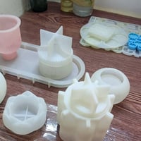 متوفر قوالب حجر وقوالب ريزن وريزن قليل جدا للبيع الاستفسار خاص او واتس...