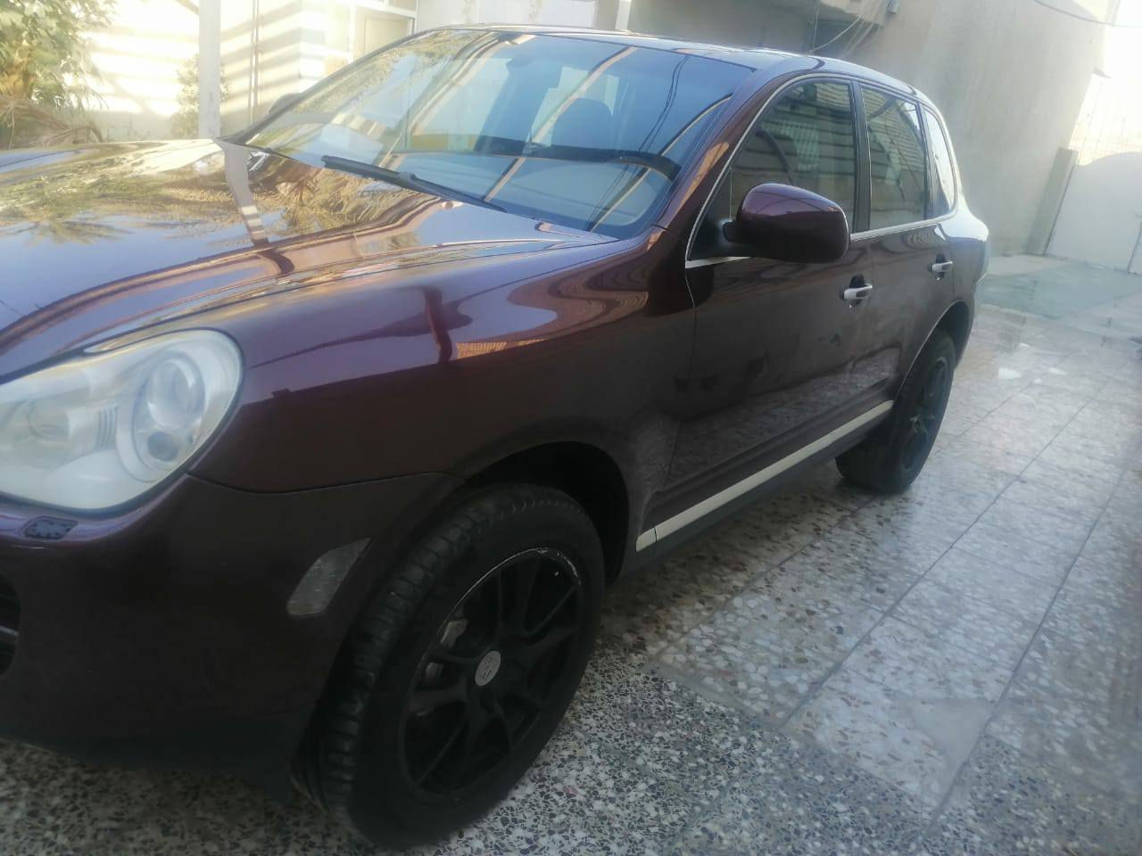 سلام عليكم سيارة (بورش) موديل 2007
حديده مكفوله من الكص مكفولة من الظربه والصبغ  محرك 8 سلندر عنوان بغداد منطقه الشعب 
سعرها 70 
استفسار أكثر ***********
