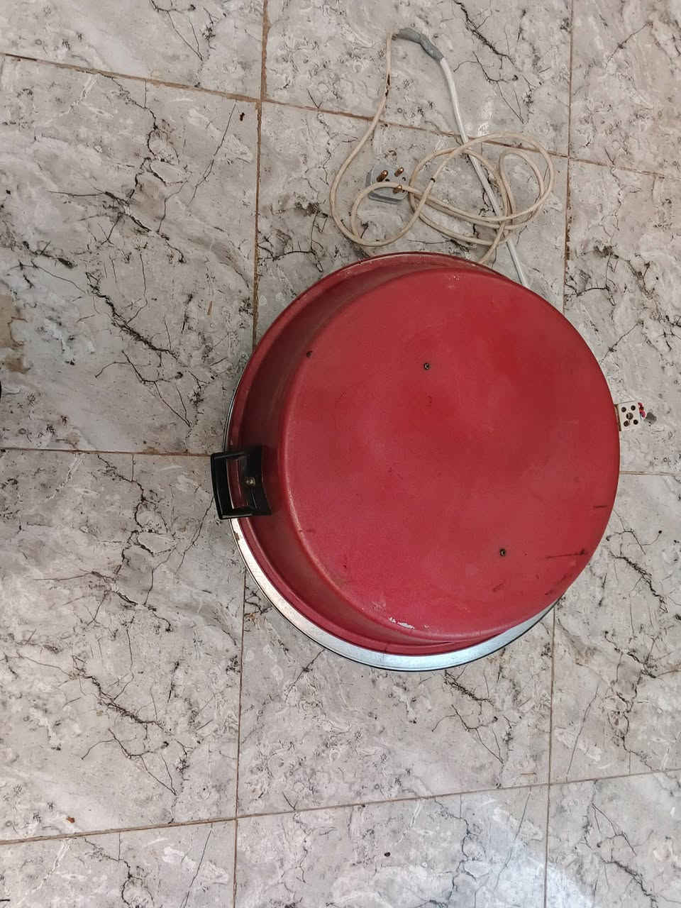 اغراض للبيع تنور كهربائي استعمال قليل تخم قنفات 10قنفات مبرده ايرانيه براد مي مكينة خياطه وطباخ ليزري


**إذا كنت صاحب هذا الإعلان وتريد حذفه لأي سبب، رجاءا أرسل رسالة إلى الدعم الفني**