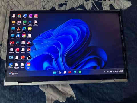 سلام عليكم لابتوب  HP E N V Y x360

مواصفاتها فوووووول ويندوز 11 برو

معالجcore i7 intel

ذاكرته 512SSD

امانة الله نظيقة السعر 950 وبي مجال 

العنوان زيونة للاتصال ***********

او المراسلة على الخاص

سبب البيع محتاج فلوس عملية للاهل
