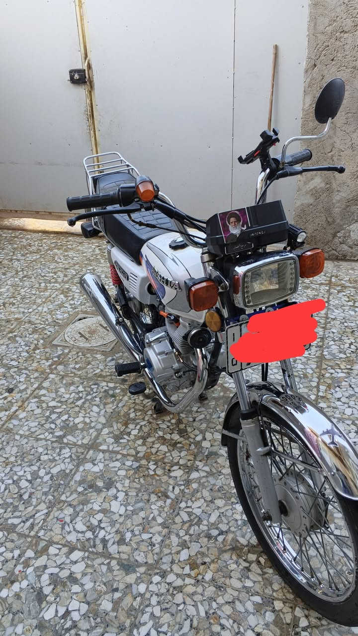 دراجه اربعه كير نضيفه او حلوه دراجه بل جيس محركها ما مفتوح ارقام سنويه مداور ثاني يوم سعر 1350 وبيها مجال رقمي ***********
