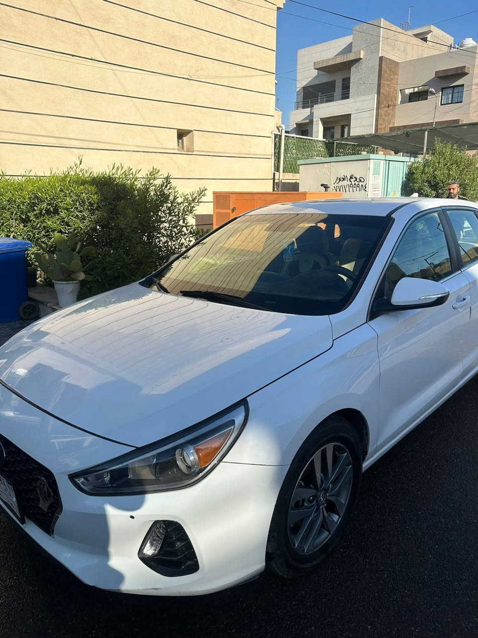 السلام عليكم
للبيع النترا هاج باك وارد كندي 
موديل ٢٠ رقم بغداد ( معوقين )مكينه ٢٠٠٠ سياره جاهزه مابيها اي نقص  باقي سنه وصير حره صور السونار موجوده بلنشر مكاني بغداد زيونه 
رقم صاحب السياره ***********
ملاحظه اني مكلف بلنشر 
اي استفسار اتصل على صاحب السياره
