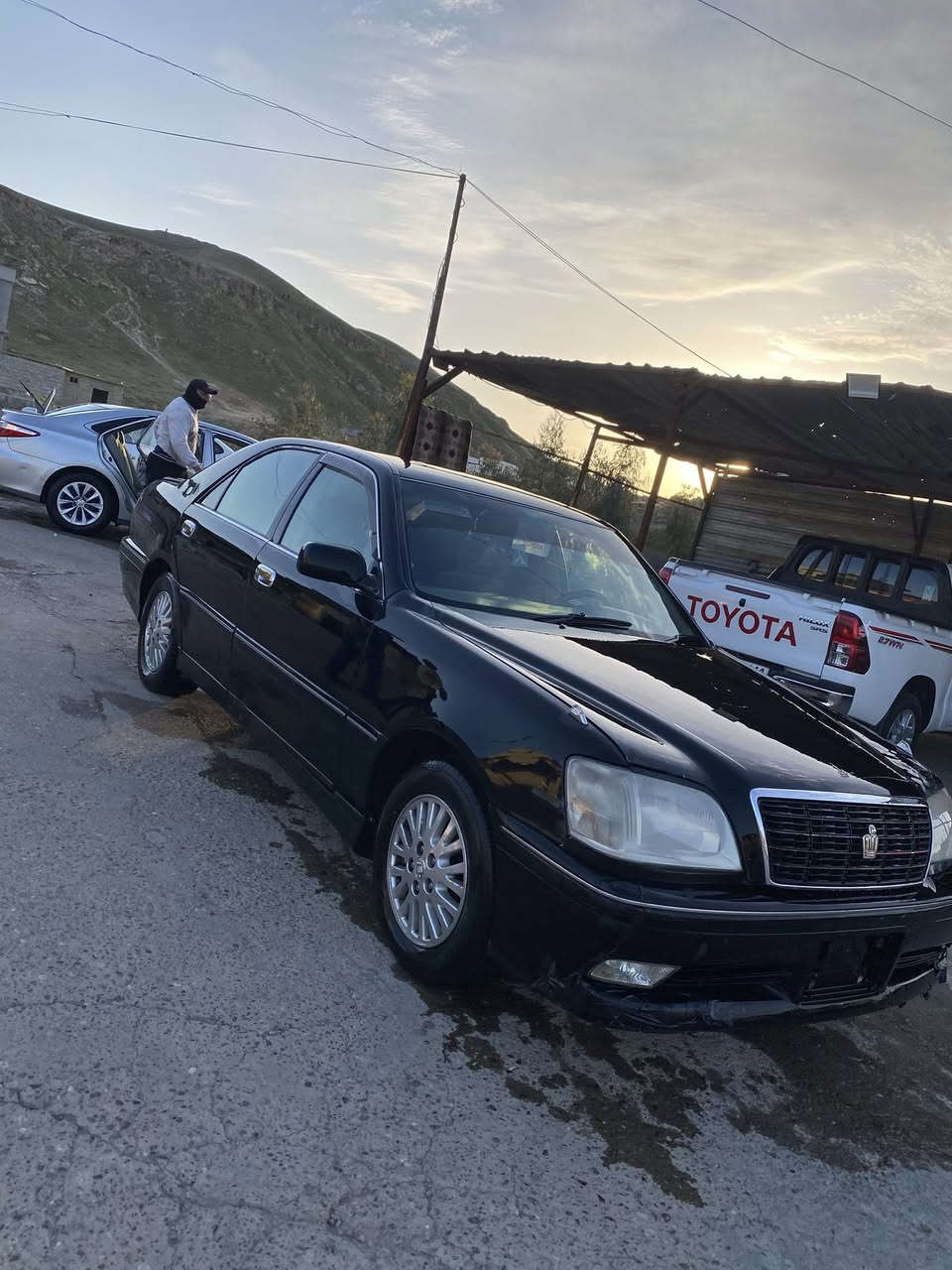 للبيع محرك ديفور كبير كير محرك شرط تايرات صدر جدد السعر 32 وبيها مجال //***********
