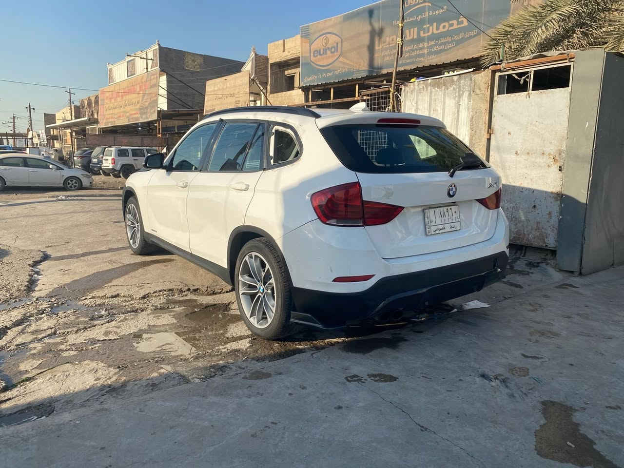 بي ام مديل 15 اكس وان
سلام عليكم 
بي ام اكس وان 
السياره حلوه ونضيفه 
قبل يومين مبدل ضفيره كامله هيه وعقل 
تبريد تتفئه 
كلشي شغال بيه 
تايرات نص عمر 
كير محرك كفاله 
رقم واسط 
مشروع وطني 
تحويل ثاني يوم 
السياره حلوه معنه الكلمه بس بيه الداعمه يرادله ترتيب 
كدامك السياره 
الصدر 80 بل ميه 
السعر 88وبيه مجال 
مكان بغداد بلديات 
بيع مستعجل محتاج 
*********** منتظر 
*********** حمزه ابو السياره
