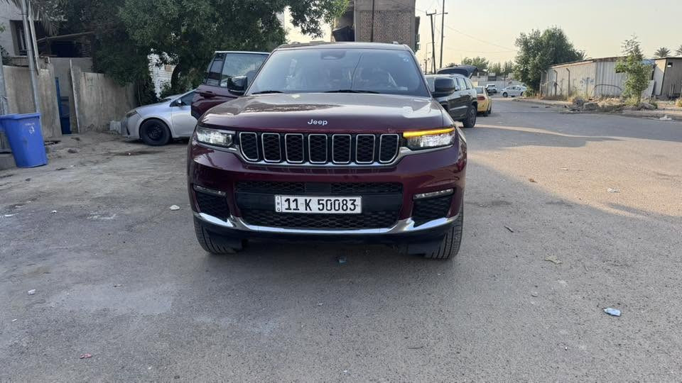 السلام عليكم🙋‍♂️✋
جيب لاريدو L 
7 راكب
محرك 6 سلندر
رادارات فول
حساس خلفي
فتحه
مرقم وجاهز (شهداء)
حادث سرقه (القطع المتحركه) وراجعه على وضع الشركه بدون ايي صبغ
السعر 275$(27.500$)
***********
