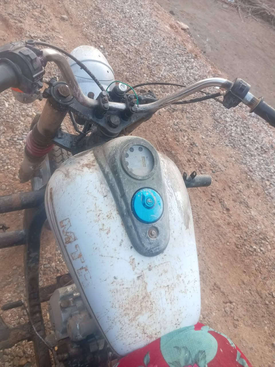 ستوته للبيع دايون موديل 15 محرك 21 مامفتوح جاهزه كلشي مابيه العنوان شاميه
***********
