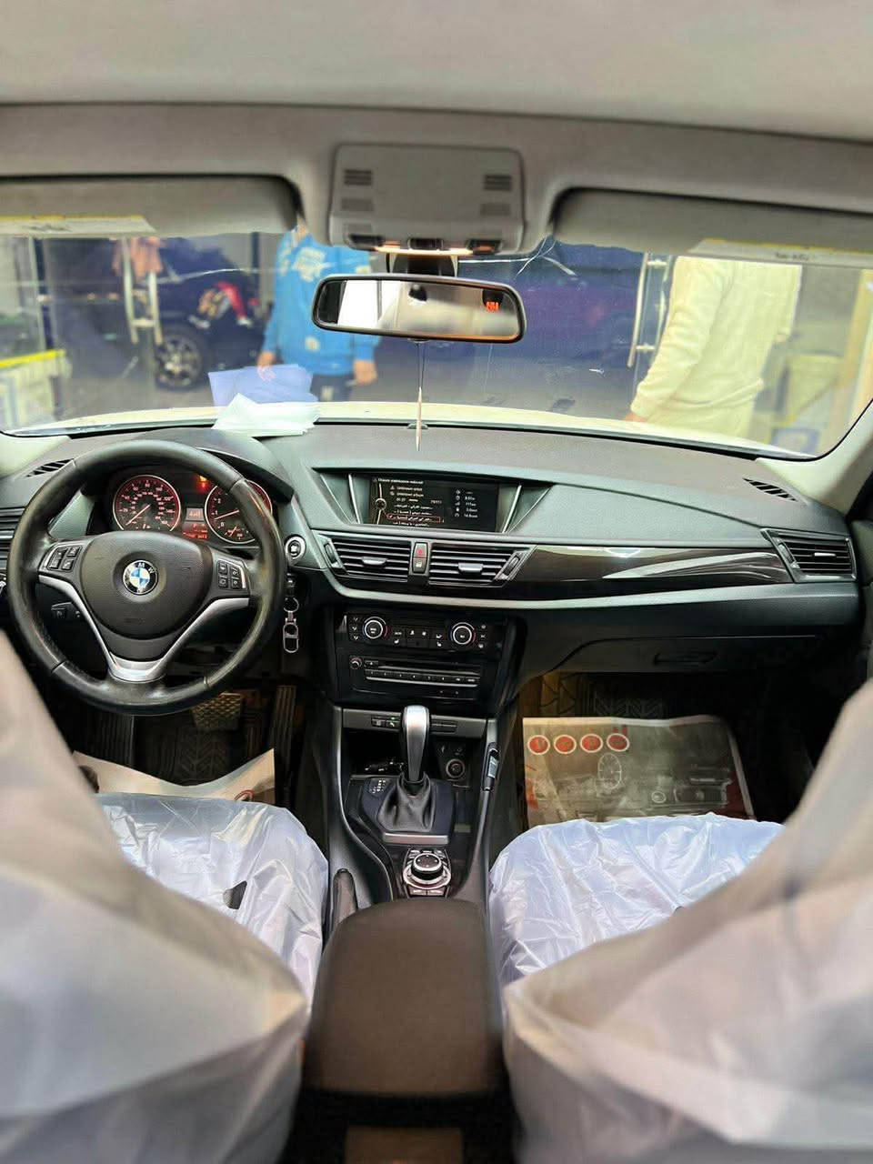 بي ئيم X1
 ٢٠١٣ بي بوياخ 
 مه كينه ى N55 نؤزل دريژ
فول مواصفات..
تؤربؤ
صلايت
كوشن هيته ر
سوكان هيته ر
كوشن كاره باي 
ده بل اكسل
كاره باي و گير و مه كينه و ته حويل و غرامه ى به شه رته
نرخي ١٢٠ گه لاو مه جاليكي كه م
شوين سليماني كؤرينه وه ش ده كه ين
سه نه وى ٢٠٢٥ به سه ر چووه 
***********
*********** السليمانية, العراق
